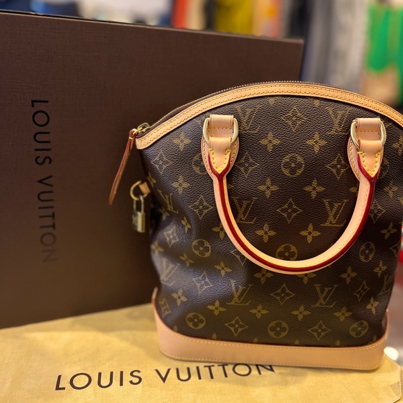 Louis Vuitton Lockit bag - Picture 1 of 6